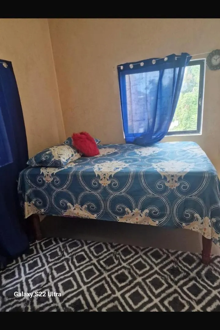 High Bed Ridge Studio-Balcony View Montego Bay